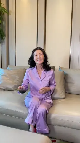“用心准备每一个当下，美好碎片拼在一起就是生活”来看看今日份的出门准备吧～ #vlog日常#60岁