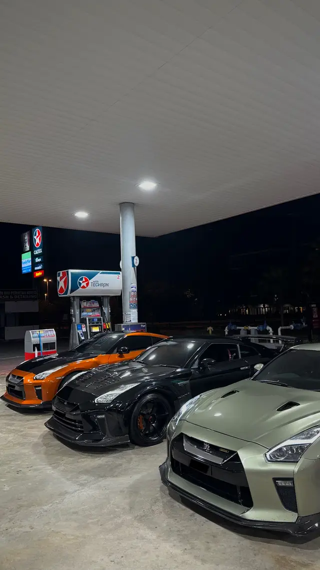 #gtrr35 #nissangtr_r35 #gtr35 #gtr #nissangtr #topsecretjapan #variskamikaze #aprperformance #nissangtrr35 #cla45amg #cla45s #cla45samg #mercedes @J 