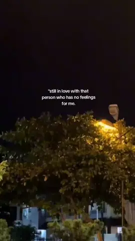 inlove Ako sa isang tao  na kahit ni Minsan Hindi nagparamdam Ng feelings nya