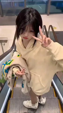 #xiaohongshu #douyin #douyin抖音 #hairstyles #shenzhenhighschool #ulzzanggirl 