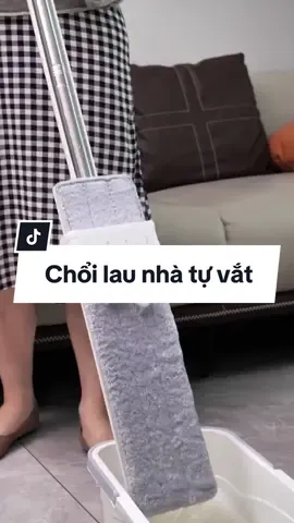 Cây lau nhà tự vắt, diện tích bề mặt lớn giúp lau nhà nhanh hơn, chổi xoay 360 độ dễ dàng lau mọi ngóc ngách trong căn nhà của b #giadungtienich #dodungnhabep #xuhuongtiktok #choilaunha #caylaunha #caylaunhathongminh 