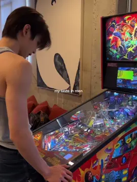 why bother lowering your standard when sungchan is 186 cm?  sungchan version! @RIIZE #riize #sungchan #riseandrealize 