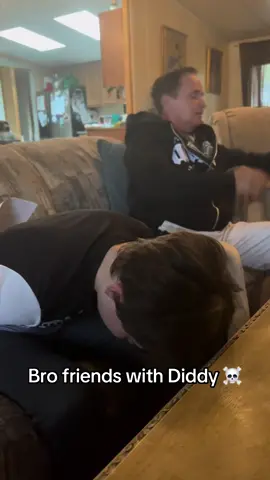 Bro ☠️ #satire #fyp #foryoupage #trend #trending #viral #meme #cringe #rizz #skibidi #skibiditoilet #chayce #tiktokrizzparty #tiktokrizzpartymovie #cringey #funny #sigma #brainrot 