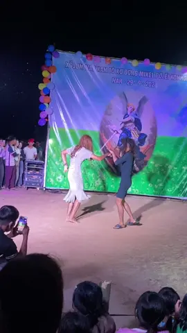 Ngày vui của làng lại đến rồi😂🤣##thankyou 