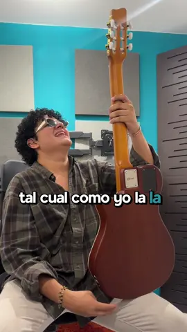 Parte 2!!! #unboxing de mi nueva guitarra.  ¿Cual crees que deba ser el primer cover con ella? 