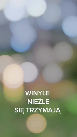 Muzyka nie tylko z internetu… Prawdziwy klimat mają stare płyty!