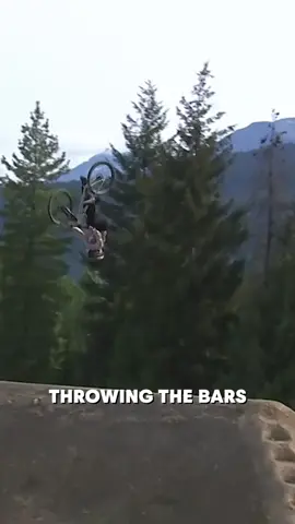 brought a bag of tricks, left with the crown 🏆 #AlmaWiggberg 📍: #RedBullJoyride More tricks and epic runs coming 🔜 as #RedBullRampage, the gnarliest freeride mountain bike event goes down from Virgin, UT on Thursday, Oct. 10th.  Link in bio for the stream deets 👀 #mtb #redbullbike #slopestyle  