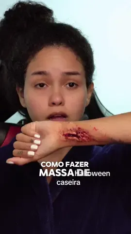 dicona pra quem precisa fazer machucado de última hora, quem amou? #maquiagemartistica #tutorialhalloween #halloweenmakeup 
