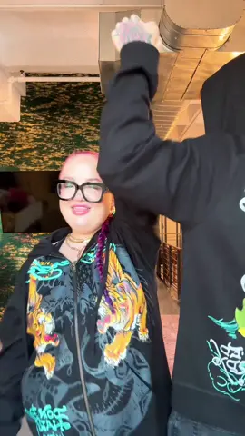 u make me wanna…👀🖤💋