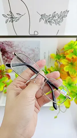 kính lão đọc sách cao cấp #kinhnguoigia #kinhtrungnien #kinhlaonamnu #kinhdocsach #kinhlaonam #kinhlao #kinhchonganhsangxanh #sanphamxuhuong #rewiewsanpham #sanphamtot 