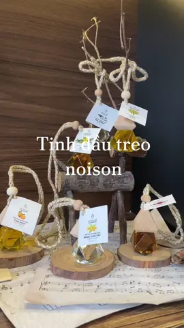 Tinh dầu dạng treo #tinhdauthiennhien #tinhdaunoison #tinhdauthiennhiennoison #tinhdautreo #tinhdautreoxe #tinhdautreooto #tinhdauthomphong #capcut #treding #xuhuongtiktok #viraltiktok 