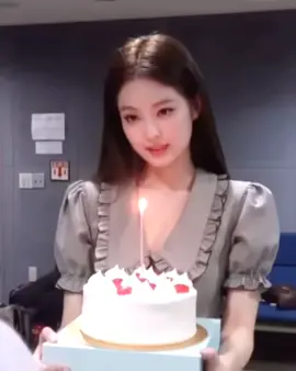 #jennie #4u #xyzabc 