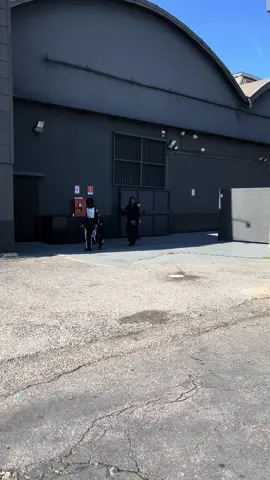 he signed my cover @Ken Carson #kencarson #opiumcore #milan #concerts #photo 