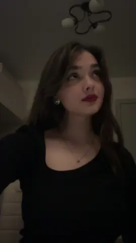 Ладно следующее видео с текстом 