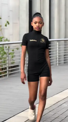 She is the Face of Bright Stars and now she is the new @internationalmiss_southafrica Queen 👑  @lathitha_yolwa we couldn’t be more proud👏❤️ #brightstarsmodels #model #modelingacademy #pageantgrooming #runwaymodel #explore #fypageシ 