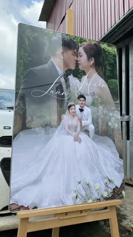 In ảnh tráng gương, ảnh cổng cưới thiết kế đẹp sản phẩm có ở giỏ hàng cả nhà nhé 🥰🥰🥰 #inanh #anhtrangguong #xuonginanh #inanhtudienthoai #anhcongcuoi #weding #hottrend #inanhgo #anhcuoi60x120 #inanhgiare #inanhtheoyeucau #chụpanhcuoi #albumcuoi 