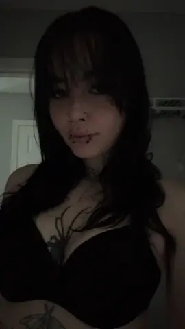 FIRST VID COMING ON THE YT WITHIN THE NEXT WEEK 🖤