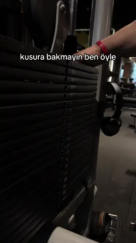 birinci degilsen sonuncusun #sport #bodybuilding #latpulldown #gymmotivation #egefitness 