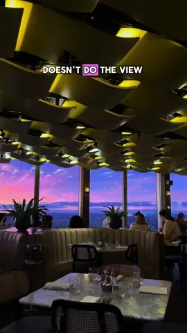 breakfast with a view 🌅 @Duck & Waffle  #breakfastideas #breakfast #sunrise #londonfoodie #foodreview #FoodTok #PlacesToVisit #londonhotspots #fy #fyp 