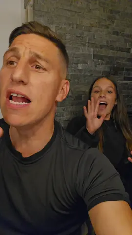 @𝕜𝕚𝕞 ✰ est tellement naïve 🤷‍♂️🤣