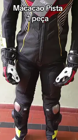 Macacão Pista TEXX de uma peça, melhor conforto da Pista GP para onroad e offroad. Acessível para todos os gostos e bolsos. #mototrip #fyp #onroad #offroad #macacão #macacãotexx #texx #ducati #motogp #motociclista 