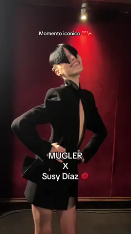 #susydiaz #mugler #parisfashionweek #fashiontiktok #fyp 
