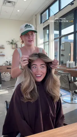The perfect bronde tone to make Audreys eyes pop 🤌🏼😋 #brondehair #brondeconsultion #braggnbronde #redkenprotok #redkenabc #fyphair #hairstylist #hairconsultation #hairconsultations #hairtransformation @Redken Pro @audrey hurst @house of foils 
