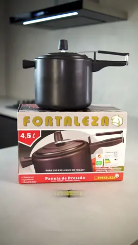 Nossa queridissima panela de pressao de 4.5L na cor preta.  Versátil para todos os momentos  #cozinha #shopeebrasil #promoção #Cozinha #Promoção #Shopee #Promoção #Culinária #Frigideiras #achadosshopee #achadinhos #foryou #fyp #fortaleza 
