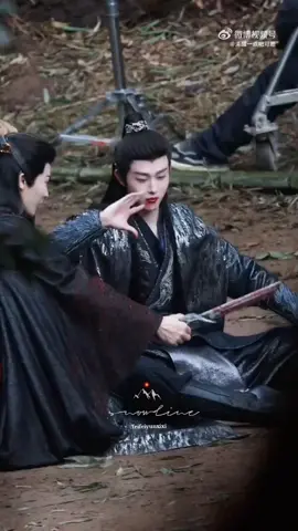 mereka enak syuting sambil prangas prenges, penonton yang ketar ketir AOWOKWOKWOKWOK Title: The Story of Mystics -> Fangs Of Fortune Genres: Romance, Wuxia, Fantasy Episodes: 30?? Airs: 20 october 2024 Network: iQiyi #大梦归离 #FangsOfFortune #HouMinghao #TianJiarui #chinadrama #foryou #fyp