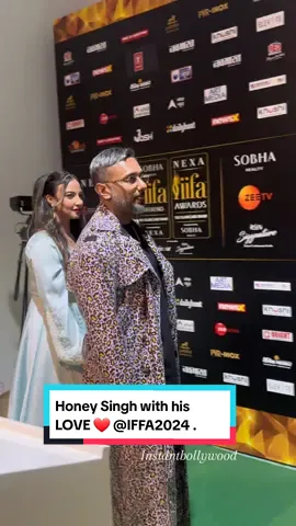 Honey Sigh with his love at IFFA 2024 awards. ❤️ #Instantbollywood #Bollywood #Singer #celebrity #honeysingh #yoyohoneysingh #foryou #IFFA #IFFA2024 #iffaawardas2024 