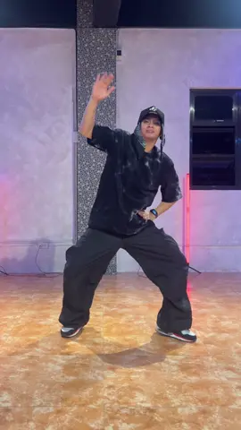 Walk it out | dj unk 🧠🙋 #basichiphop 