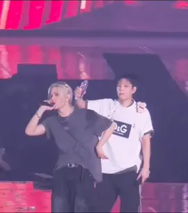 Stray Kids throwing water on each other  #skz #skzstay #skzfunnymoments #skzmemes  #stay #funny #core #boygroup #skzconcert #fyp 