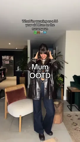 Styling out the nursery run in my secondhand fit. A good outfit definitely takes away those Monday blues ♻️👊🏼🐻🍂🩶🦋 #thriftedfit #OOTD #outfitdaily #secondhandstyle #thriftedfashion #secindhandfashion #mumstyle #mumfashion