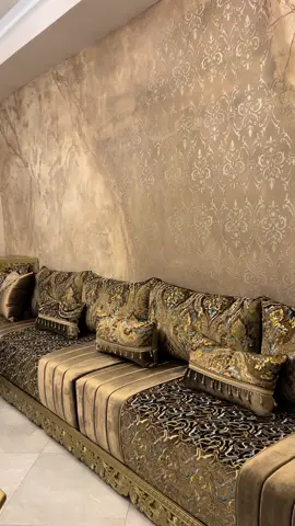 محلات نور لأقمشة ترحب بكم ❤️  احدث الصالونات العصريية 🙌 #شعب_الصيني_ماله_حل😂😂 #oran #algeria #جهاز_العروس_الجزائرية #salonmarocain #fyp 