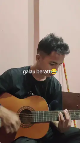 galauu berat 😂 lagi Buton CIA CIA #sulawesitenggara #cover #sampolawa #lapandewa  #butonpride🏝 #butonselatan 