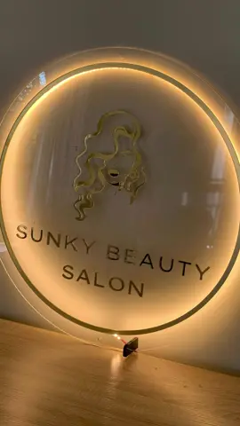 LED Light Backlit Signage , let’s illuminate your reception area✨ . This is ⤵️ .  600x600mm logo sign  ·	Gold mirror logo cutout (3D effect) ·	Gold mirror border ·	Hidden LED light strip for a seamless finish You can select your preferences on our website 🛜 ·	Size: various options ·	Material: clear acrylic ·	Logo: your design ·	Color: gold, silver, or custom #LEDSignage #BacklitSigns #AcrylicSigns #GoldMirror #3DEffect #CustomSigns #BusinessSignage #EventDecor #RetailDisplay #HomeDecor #BrandVisibility #ElegantDesign #LightUpYourBrand