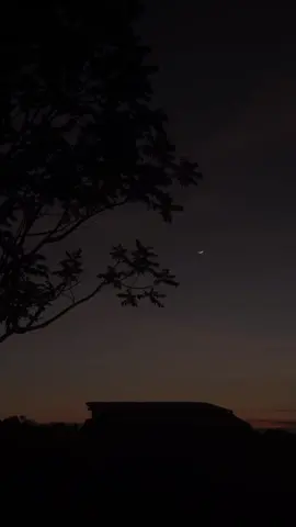 Tere Bina Na Guzara E 🌙🫧💖 | Repost Request | #fyp #foryoupage #foryou #tiktok #lyrics #clips #trending #viral #abdullah #aesthetic #urdu #unfreezemyaccount #growmyaccount #viewsproblem #song #targetaudience #targetlikes #targetviewers #million 