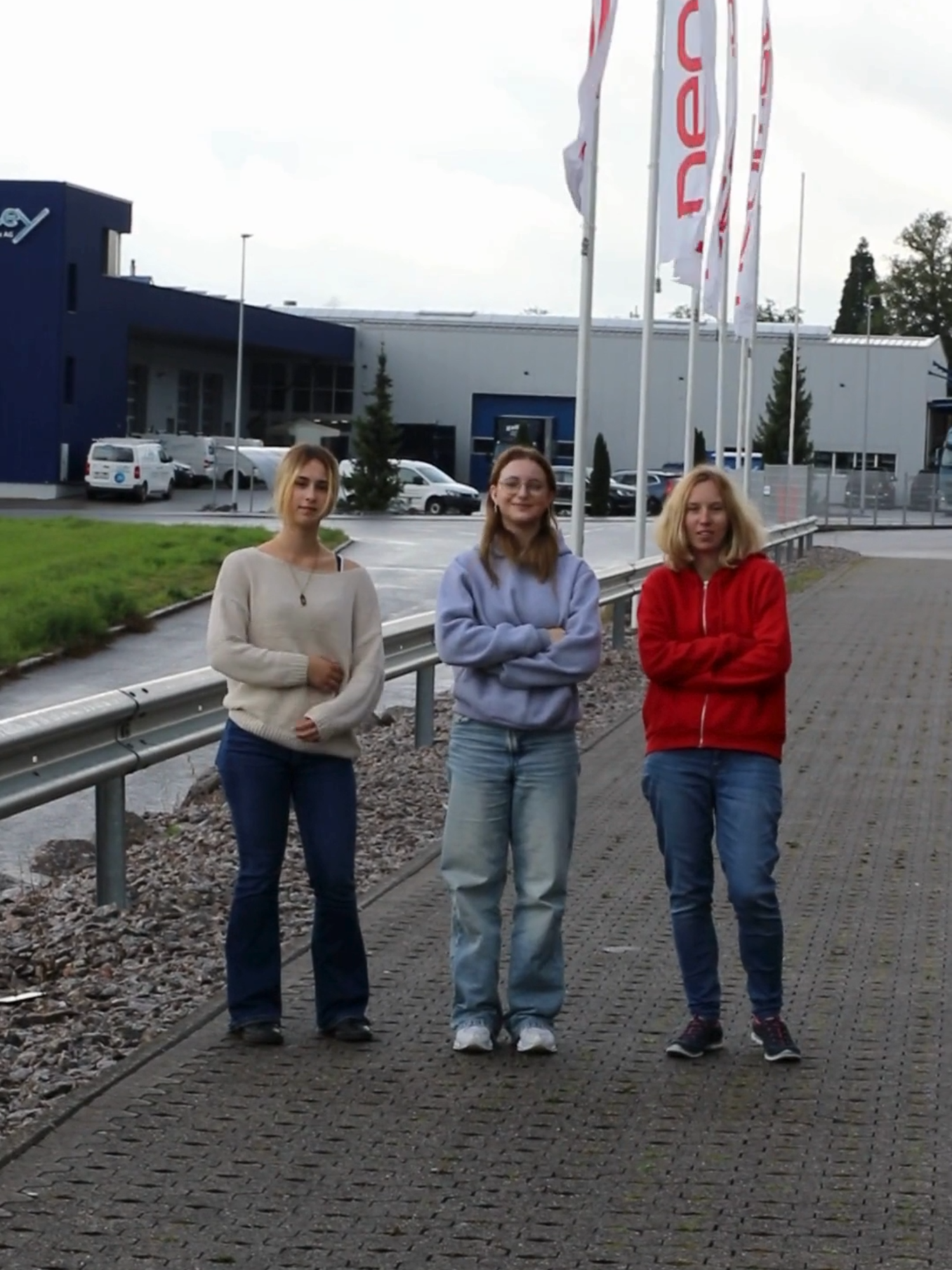 Bauch Beine Po ✨ Büro Edition ✨ #neomat #shirindavid #bauchbeinepo#büroedition #büroalltag #bürocomedy #ausbildung #trend #fyp