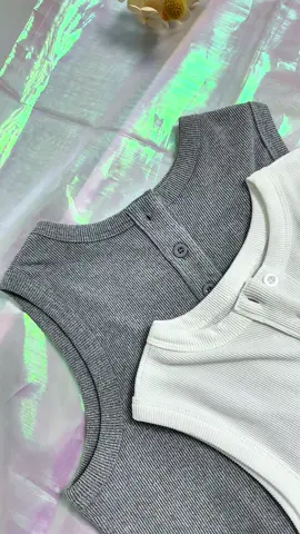 #OOTD #fyp #spotlight #tiktokmademebuyit #TikTokShop #like #foryoupage #foryoupage #clothing #fashion 