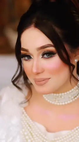 Signature Arabic makeup look💕 Mua: Hina Mishal #look #beautiful #lipstick #bride #viral 