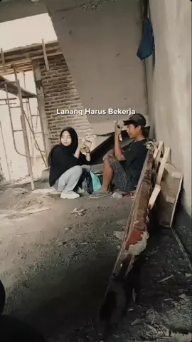 Ojo ngasi roh mbak e🤣 #jowostory #jowopride #fypシ゚viral #kulibangunan #anakrantau 