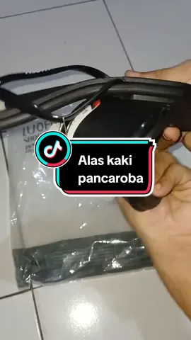 sandal jepit #sandal #sandaljepit #sandalwanita 