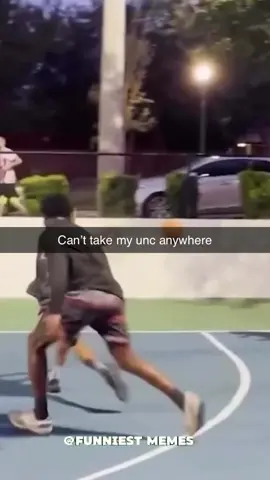 He crazy fr  #basketball #funnyvideo #meme 