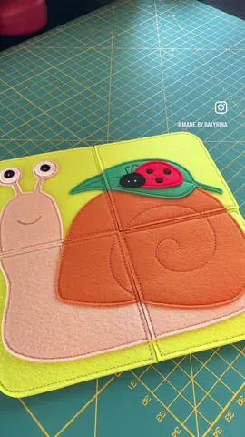 Join me in this fun sewing project: the adorable Snail 4-Piece Felt Puzzle! 🎉 Follow along my video tutorial where I’ll guide you step-by-step through the entire sewing process www.youtube.com/@made.by.balybina You can find the free PDF pattern on my Patreon: https://www.patreon.com/balybina. FCM and SVG files are available for paid Patreon members! #freepdf #patreon #sewingpattern #quietbook #activitybook #activitybookforkids #busybook #learningactivities #learningactivitiesforkids #earlydevelopment #preschoolactivities #forkids #madeforkids #madebybalybina #swetlanabalybina #sviatlanabalybina #reels #reelsinstagram #instagram #creator #artist #koreanfelt #interactivetoys #feltpuzzle #puzzle #snail