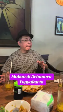 Wes warek 😍 #fyp #foryou #youpage #yourpage #foryoupage #foryourpage #malaysiatiktok #indonesiatiktok #singaporetiktok #bruneitiktok #viralmalaysia #viralindonesia #viralsingapore #viralbrunei #ayambakarartomoro 