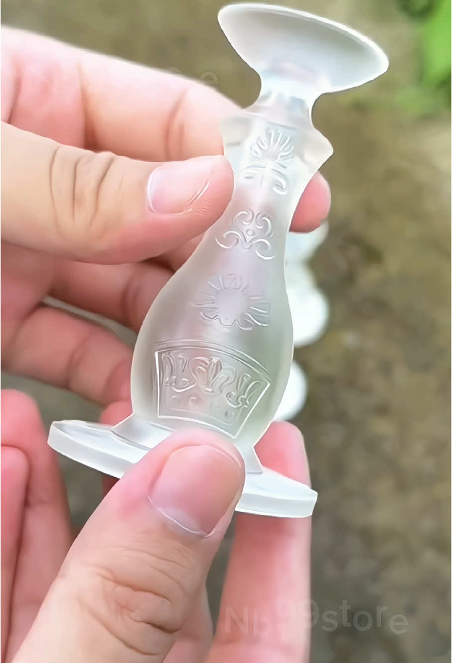 Mút chặn cửa chống va đập hút chân không bằng silicon #chancuathongminh #chancuachongvadap #chancua #nutchancua #nutchancuachongvacham #dogiadung #tienichgiadinh #xuhướng #nb99store 