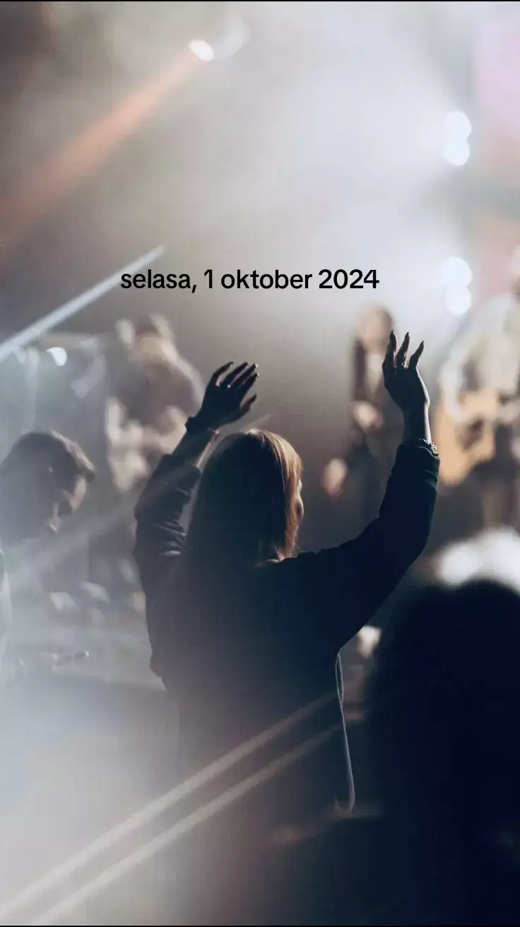 bersyukur bisa bertahan sampai sejauh ini. semua karena Tuhan Yesus😇 #inspirasikristen#quoteskristen#katakatakristen#motivasikristen#rohani_kristen#pemudakristen#anaktuhanyesus#bersyukur#oktober#protestant#katolik#kristen 