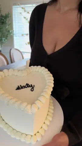 Simple heart cake for a 60th! #heartcake #sixty #cakedecorating 