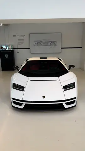 Lamborghini Countach 🤍 #lamborghini #lamborghinicountach #hypercars #trendingsong #trendingvideo 