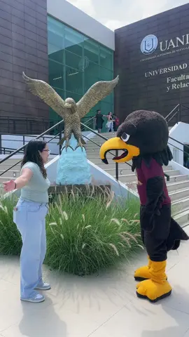 CC: mi bestie y yo aprobamos todos los examenes 😜🦅 #politicasuanl #baile #trend #aguilas #uanl #fcpyri 